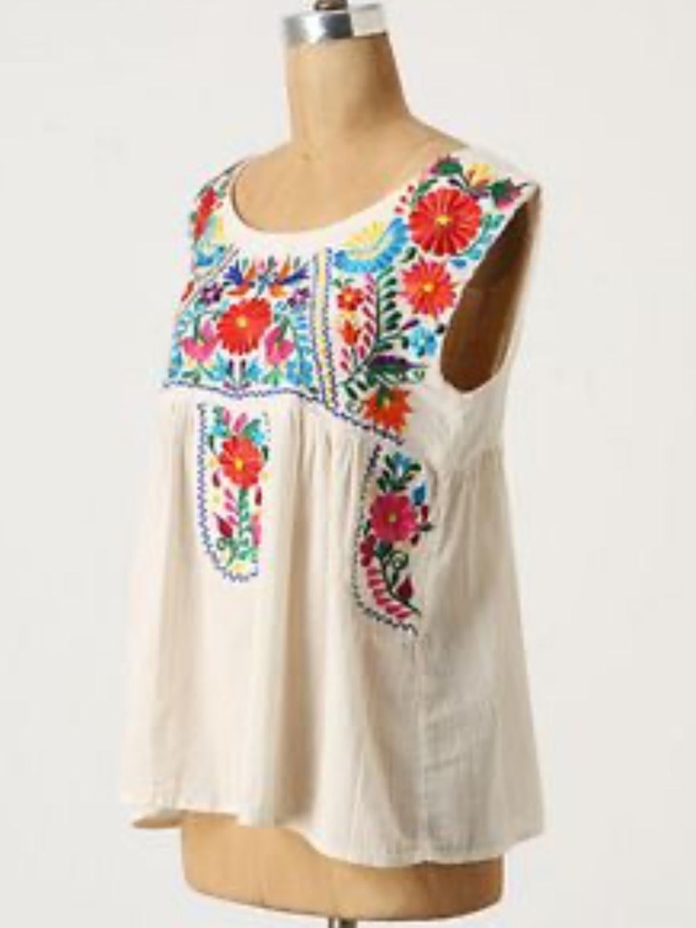 Willow and Clay Cream Embroidered Floral Sleeveless Camisole